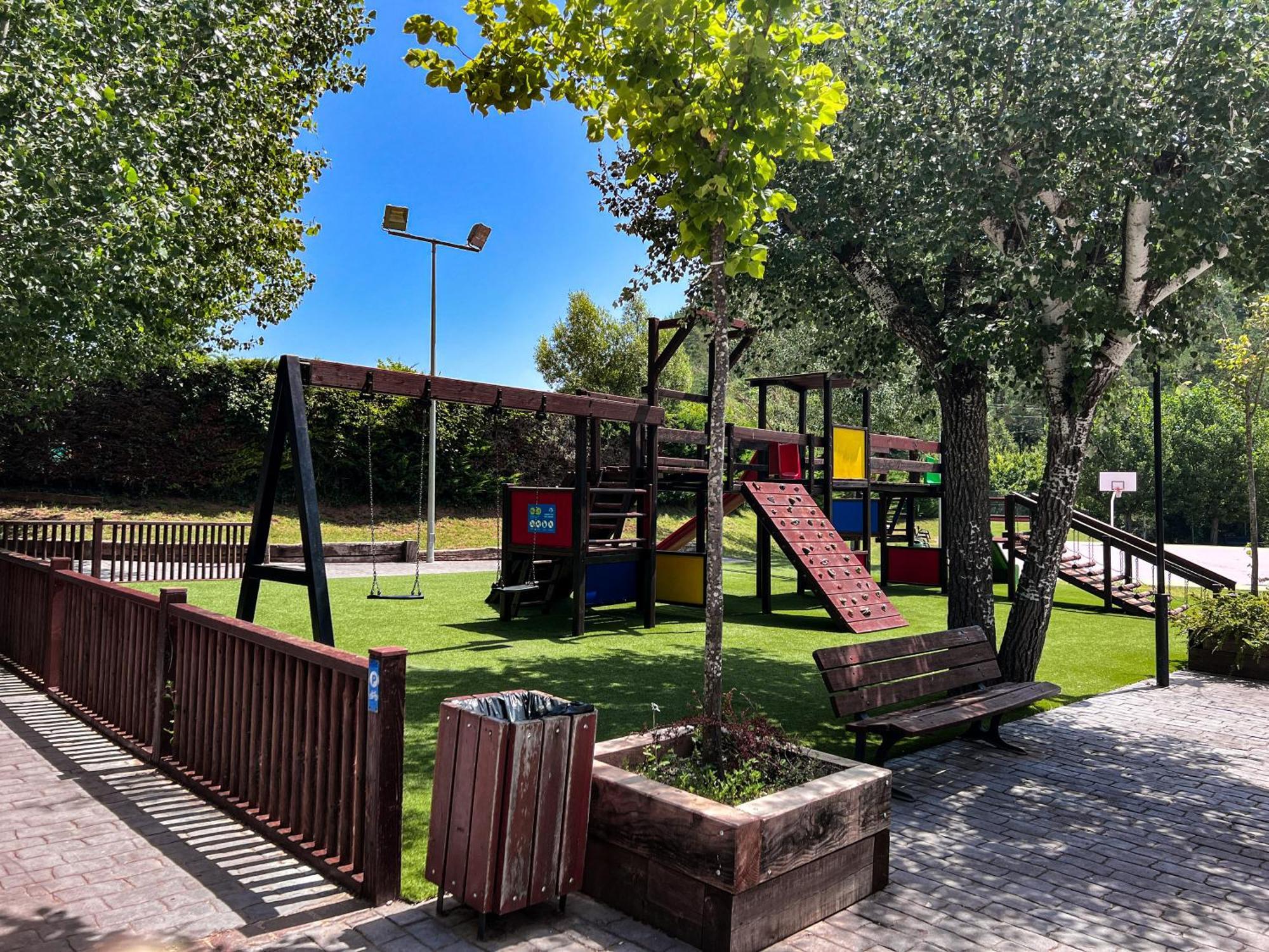 Camping Riera Merles Borredá Екстериор снимка